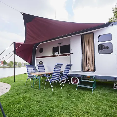 Kamp alanı Glampervan Julietta *